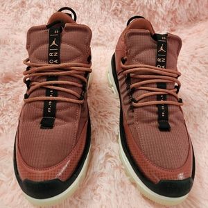 Women's Jordan Air Mae Shoes